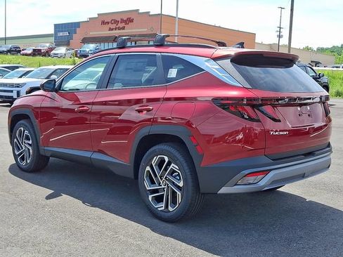 New 2026 Hyundai Tucson SEL Plus AWD/4WD image 3