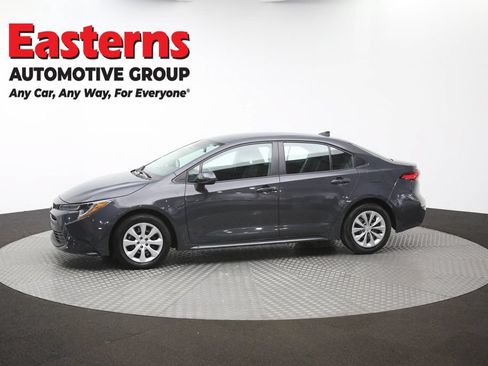 Used 2026 Toyota Corolla LE FWD image 57