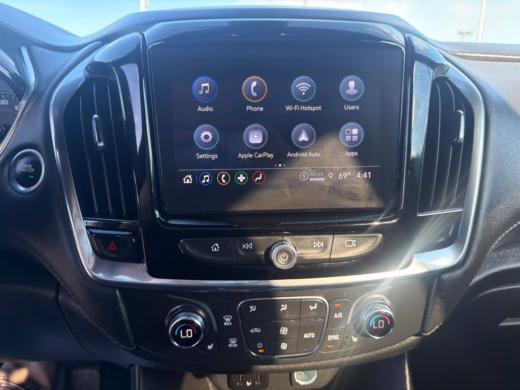 Used 2023 Chevrolet Traverse LT FWD image 23