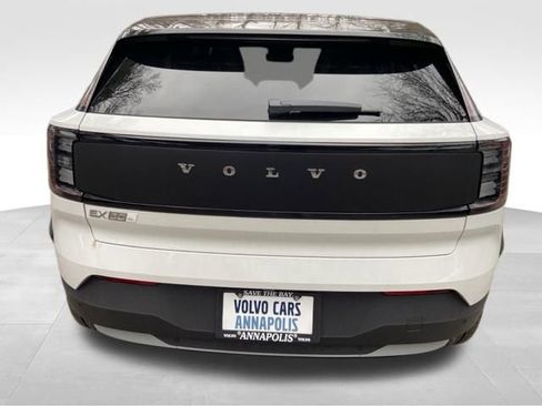 New 2026 Volvo EX30 Cross Country Ultra image 6