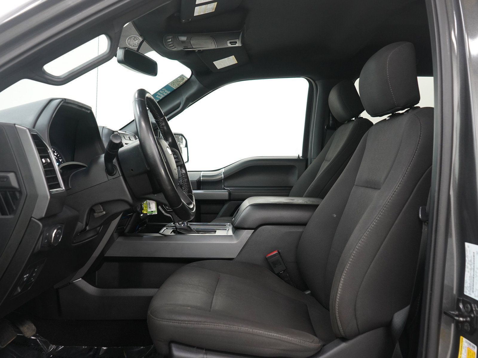 Used 2018 Ford F150 XLT w/ Equipment Group 302A Luxury AWD/4WD image 24