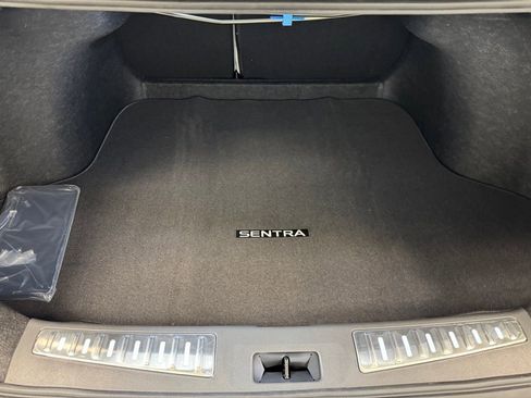 New 2026 Nissan Sentra SL w/ Floor Mat Package FWD image 22