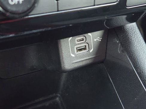 Certified 2022 Jeep Compass Latitude image 21