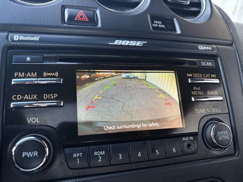 Used 2012 Nissan Altima 2.5 S w/ 2.5S Premium Pkg image 9