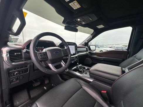 Used 2023 Ford F150 Lariat w/ Equipment Group 502A High image 10