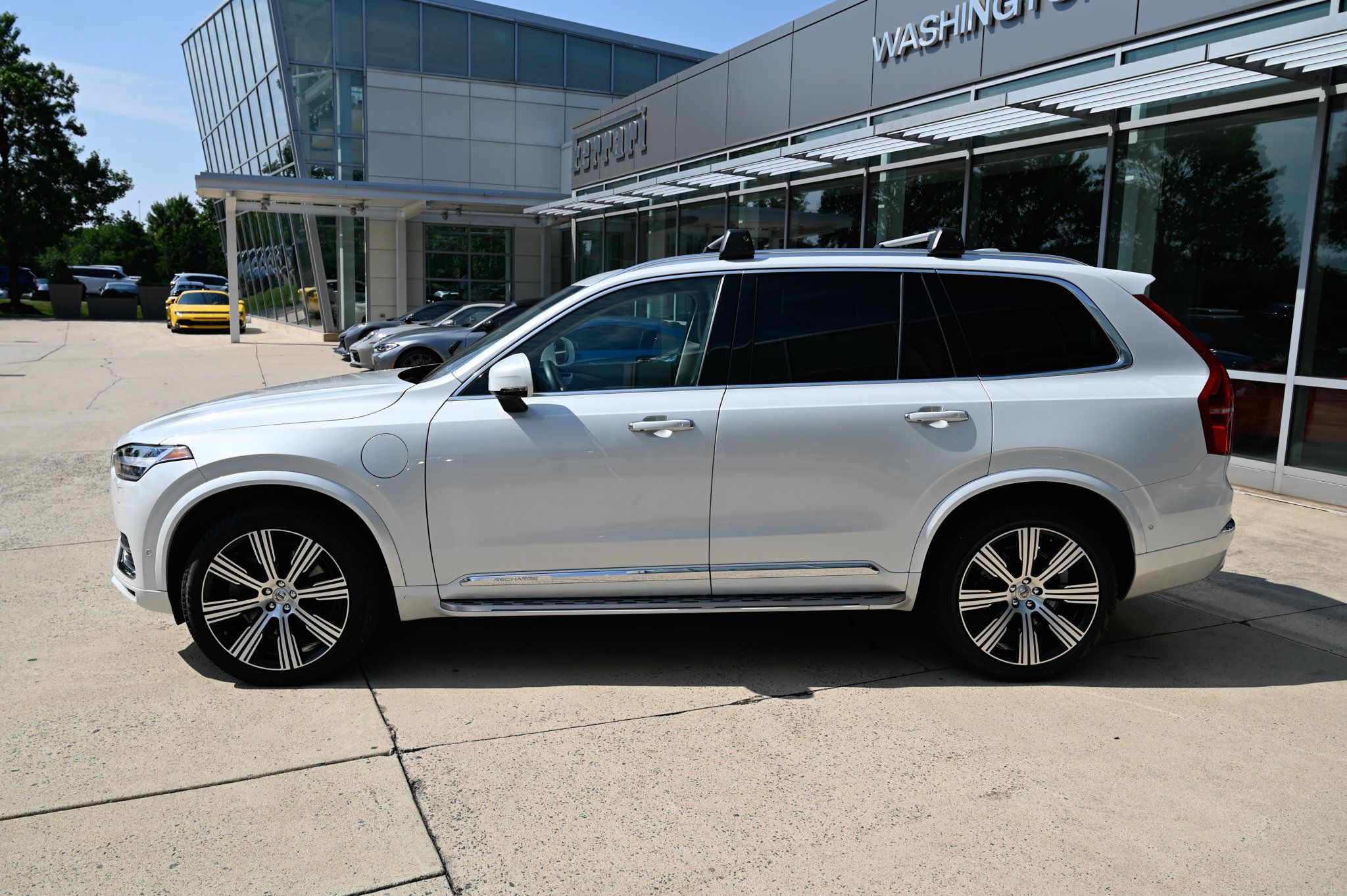 Used 2022 Volvo XC90 T8 Inscription w/ Advanced Package AWD/4WD image 8