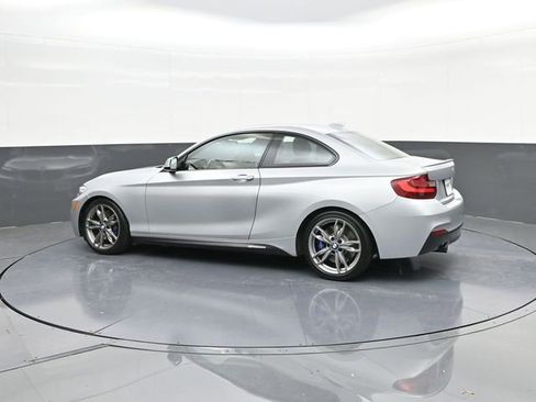 Used 2015 BMW M235i Coupe image 5