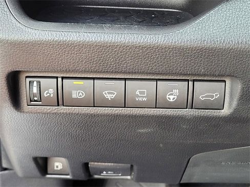 Certified 2022 Toyota RAV4 XSE image 32