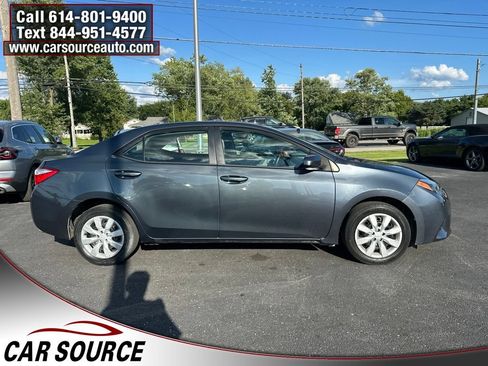 Used 2016 Toyota Corolla LE FWD image 3