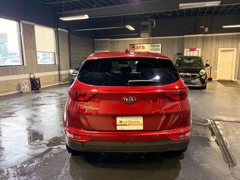 Used 2019 Kia Sportage LX AWD/4WD image 5