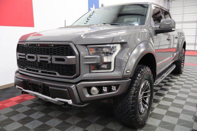 Used 2020 Ford F150 Raptor w/ Equipment Group 802A Luxury AWD/4WD image 4