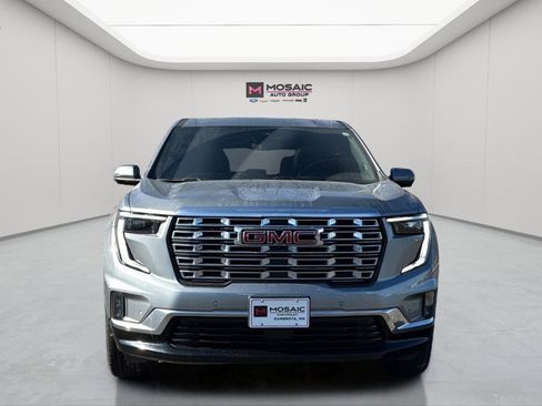 Used 2024 GMC Acadia Denali w/ Super Cruise Package image 2