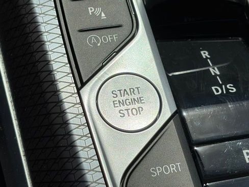 Used 2025 BMW 430i xDrive w/ Premium Package image 22