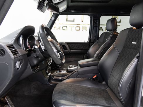 Used 2018 Mercedes-Benz G 550 Squared image 7