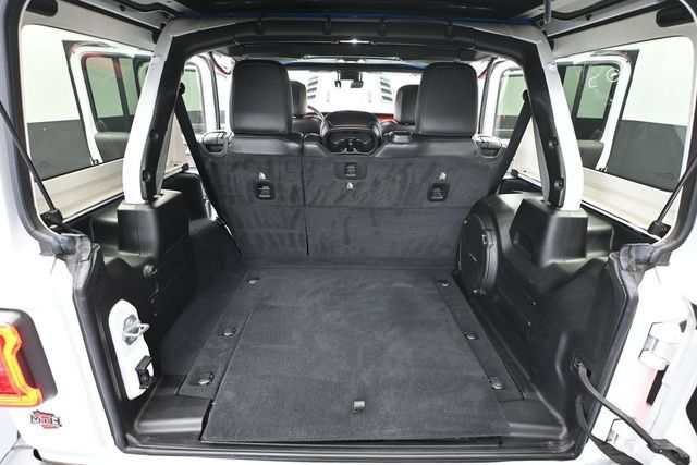 Used 2019 Jeep Wrangler Unlimited Rubicon AWD/4WD image 35