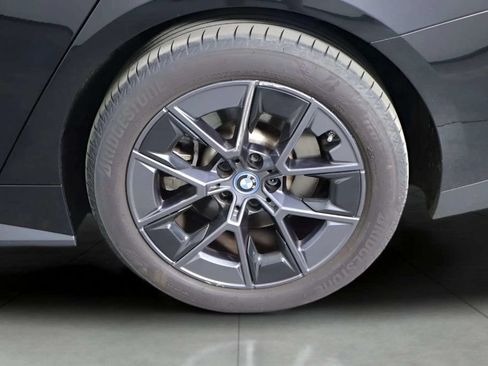 Used 2023 BMW i4 eDrive35 w/ Premium Package RWD image 41