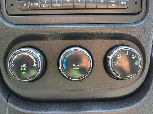 Used 2017 RAM ProMaster 1500 image 27