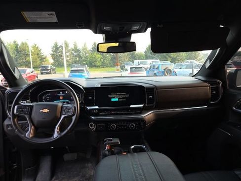 Used 2023 Chevrolet Silverado 1500 High Country w/ LPO, Dark Essentials Package AWD/4WD image 6