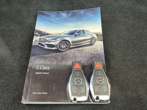 Used 2018 Mercedes-Benz C 300 Sedan image 60