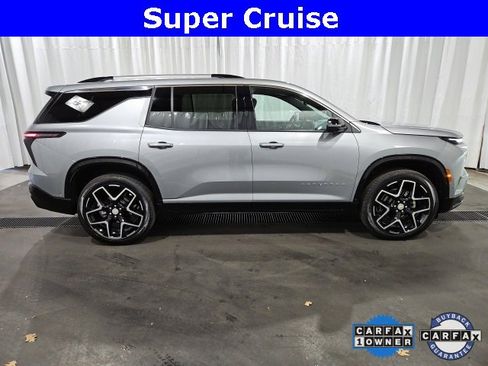 Certified 2025 Chevrolet Traverse High Country w/ LPO, Floor Liner Package image 2