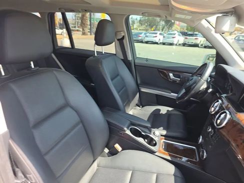 Used 2015 Mercedes-Benz GLK 350 2WD w/ Premium 1 Package image 11