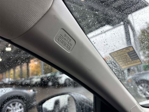 Used 2025 Honda Accord SE image 31