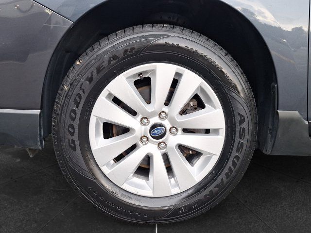 Used 2016 Subaru Outback 2.5i Premium AWD/4WD image 9