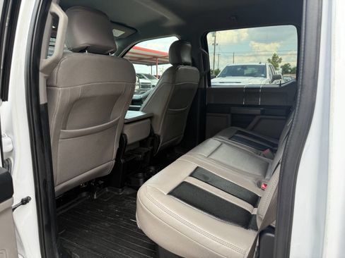 Used 2017 Ford F150 XLT w/ Equipment Group 302A Luxury image 7