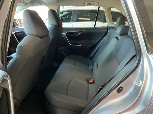 Used 2025 Toyota RAV4 LE AWD/4WD image 22
