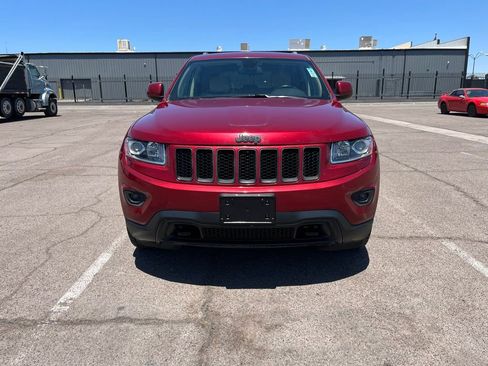 Used 2014 Jeep Grand Cherokee Laredo w/ Quick Order Package 23E image 3