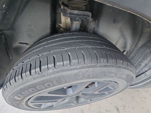 Used 2017 Jeep Renegade Altitude image 18