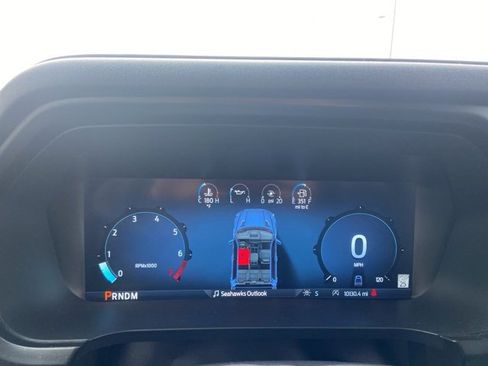 Used 2025 Ford F150 Lariat w/ Equipment Group 502A High image 12