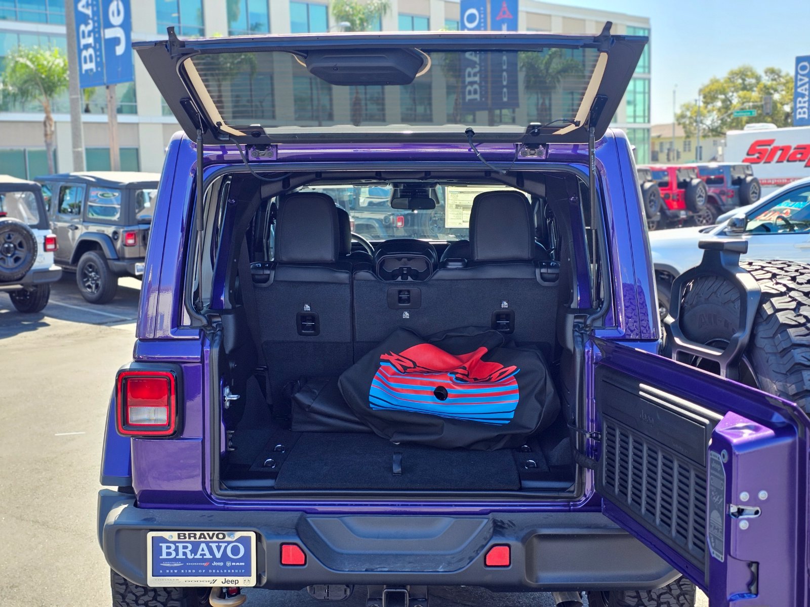 New 2026 Jeep Wrangler Unlimited Sport AWD/4WD image 12