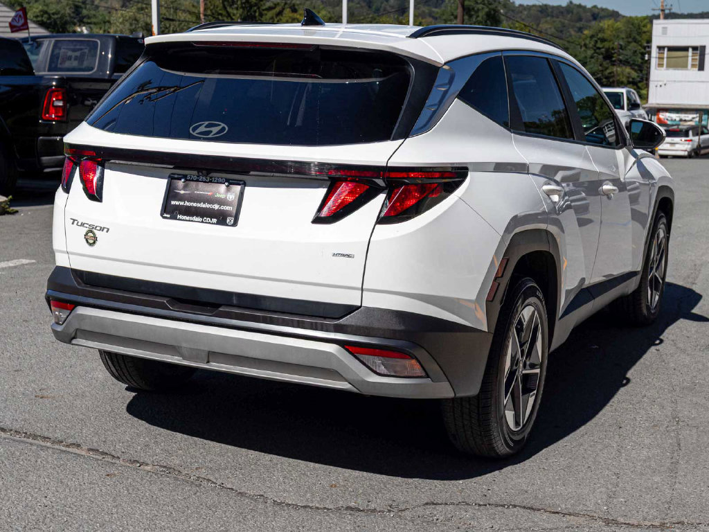 Used 2025 Hyundai Tucson SEL AWD/4WD image 4