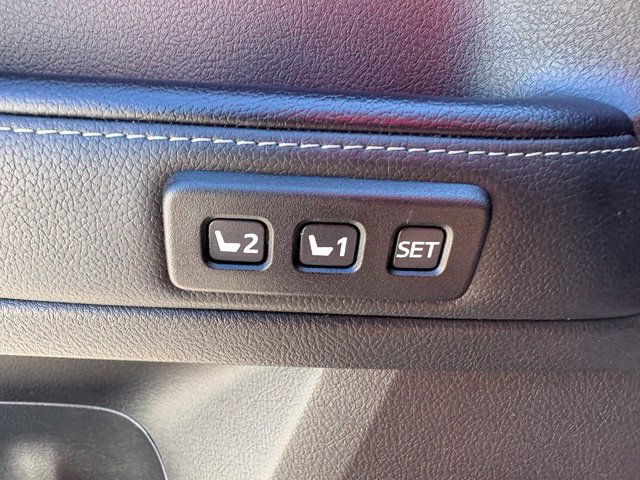Used 2023 Toyota 4Runner Limited AWD/4WD image 25