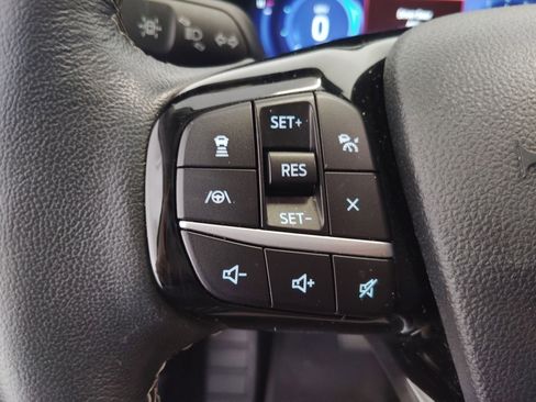 Certified 2022 Ford Escape Titanium w/ Titanium Elite Package image 11