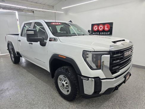 Used 2024 GMC Sierra 2500 Pro w/ Fleet Convenience Package AWD/4WD image 1