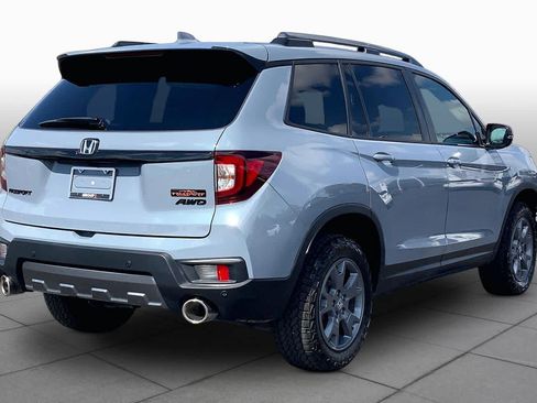 Used 2024 Honda Passport TrailSport image 13