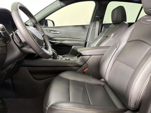 Used 2023 Cadillac XT4 Sport FWD image 5