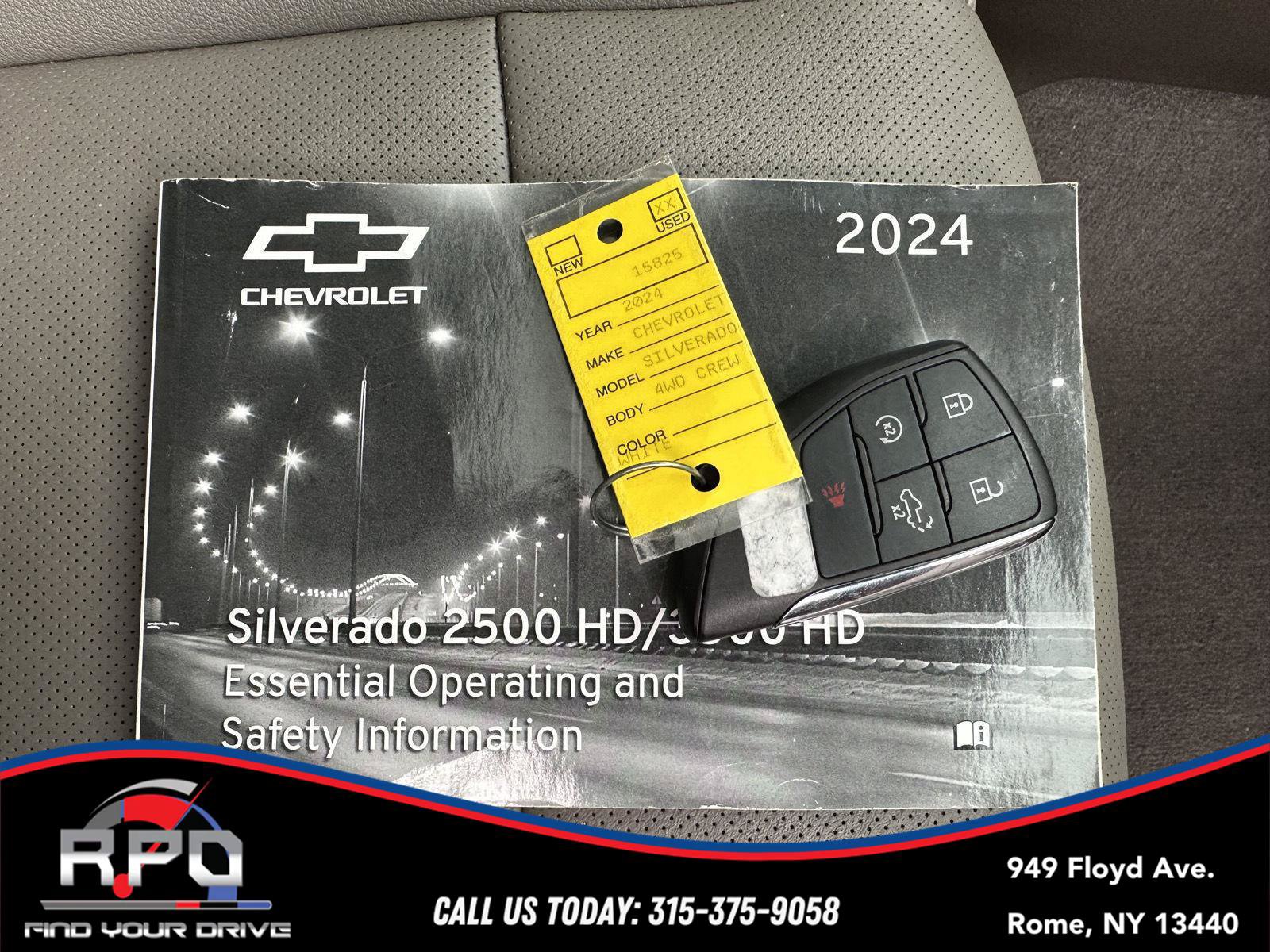 Used 2024 Chevrolet Silverado 2500 LTZ w/ LTZ Convenience Package AWD/4WD image 38