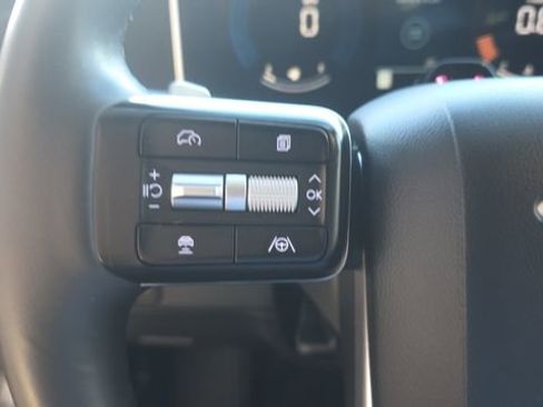 Used 2024 Hyundai Santa Fe SEL FWD image 23