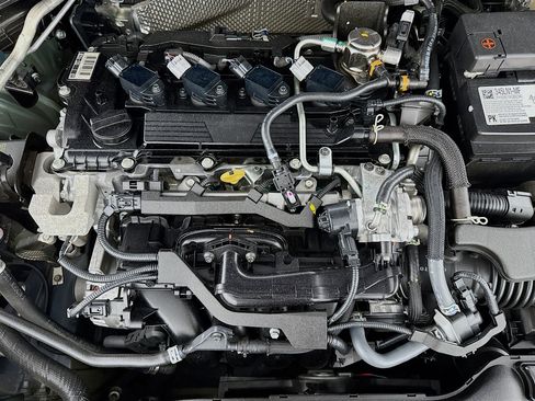 Used 2025 Toyota Corolla LE FWD image 37