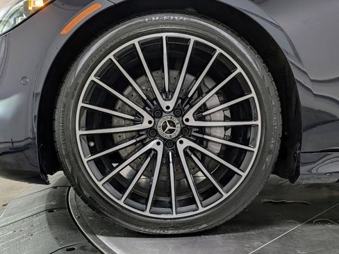 Used 2022 Mercedes-Benz S 500 4MATIC image 11