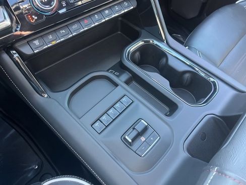 Used 2025 GMC Sierra 2500 AT4X w/ Snow Plow Prep/Camper Package image 31