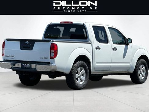 Used 2013 Nissan Frontier SV AWD/4WD image 4