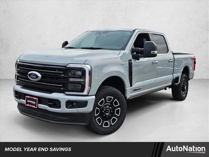 New 2025 Ford F350 Platinum w/ FX4 Off-Road Package