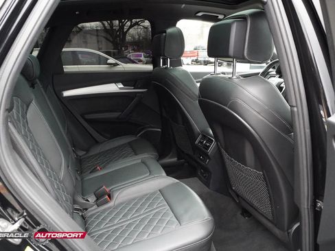 Used 2019 Audi SQ5 Premium Plus w/ Premium Plus Package image 37