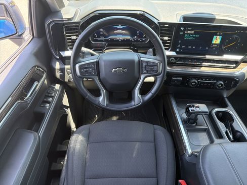 Used 2023 Chevrolet Silverado 1500 RST w/ Z71 Off-Road Package AWD/4WD image 29