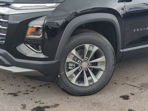 New 2026 Chevrolet Equinox LT w/ Safety and Technology Package FWD image 2