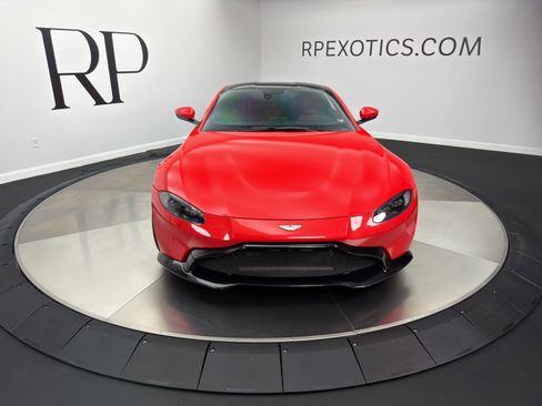 Used 2020 Aston Martin V8 Vantage Coupe RWD image 12